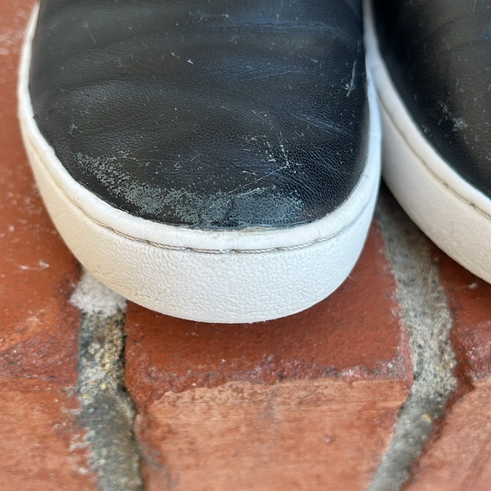 Michael Kors Keaton Slip On - Picture 4 of 14